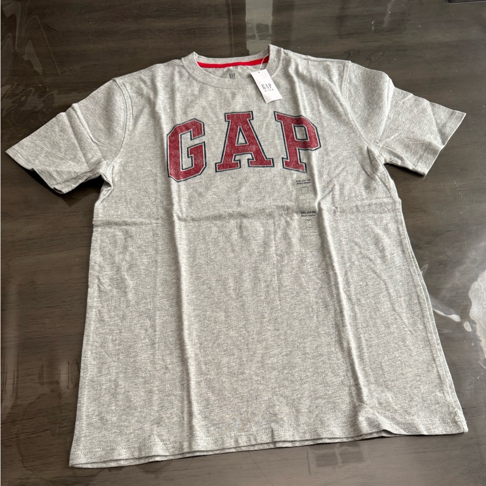 GAP Gray Short Sleeve Tee Classic Crew Neck